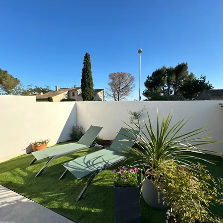 Villa Ambiance 21 Elegance Mediterraneenne A Portiragnes, Entre Terre Et Helma